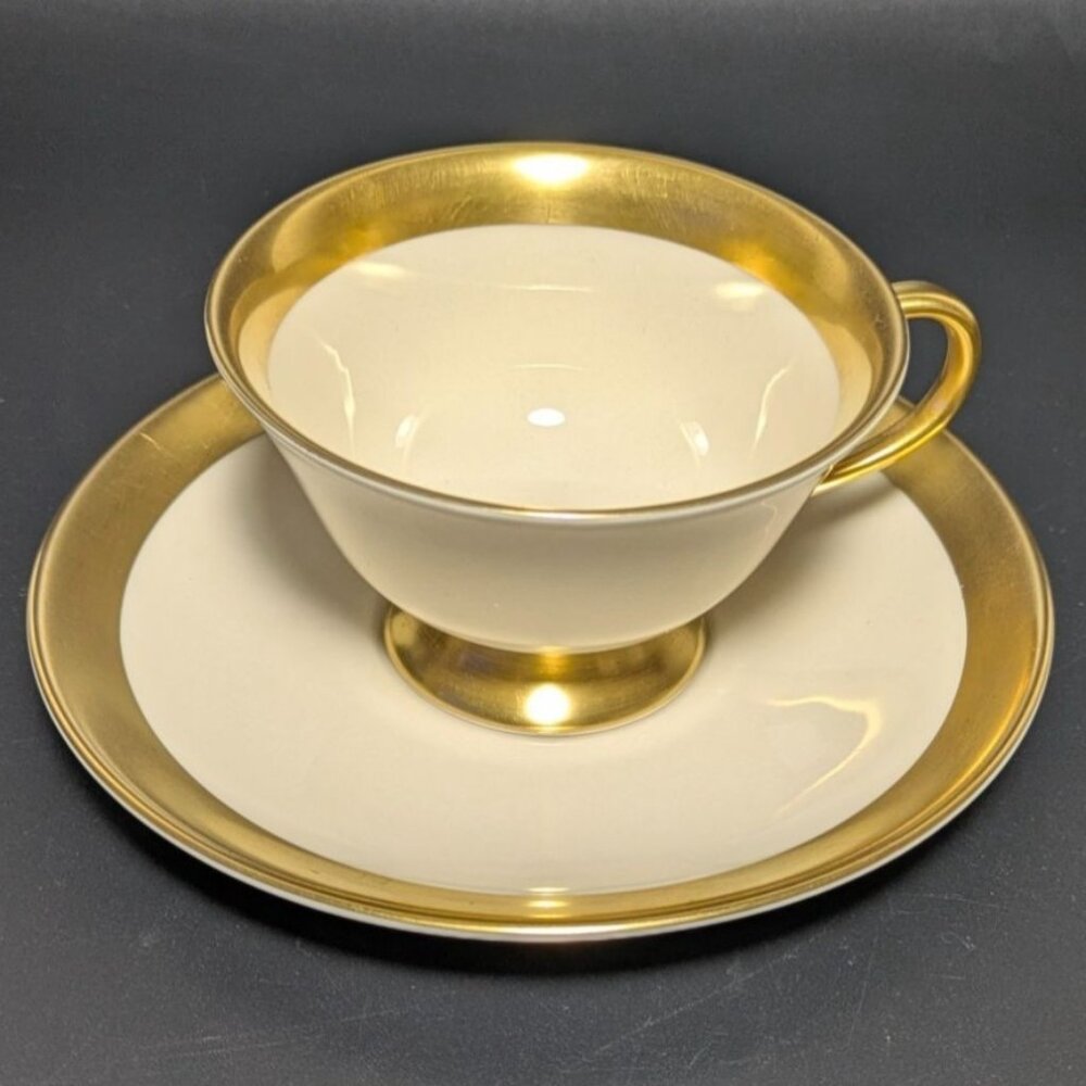 Flintridge Marlo Gold Trim Verge Footed Cup Saucer Set